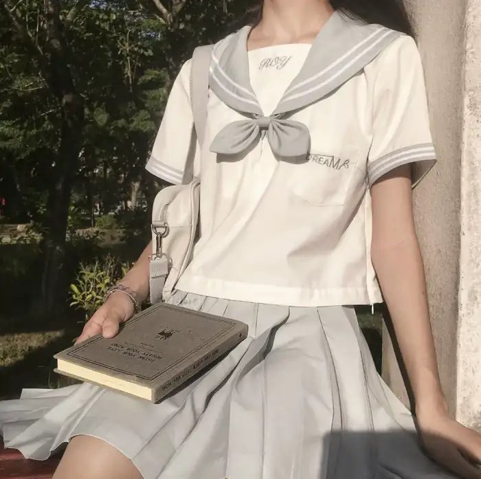 真假学园