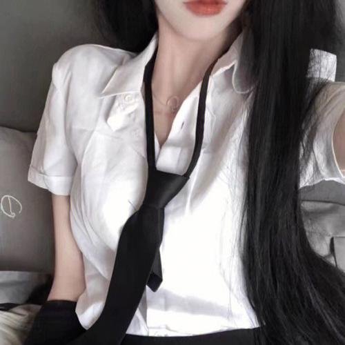 卿何薄命之羔羊少女